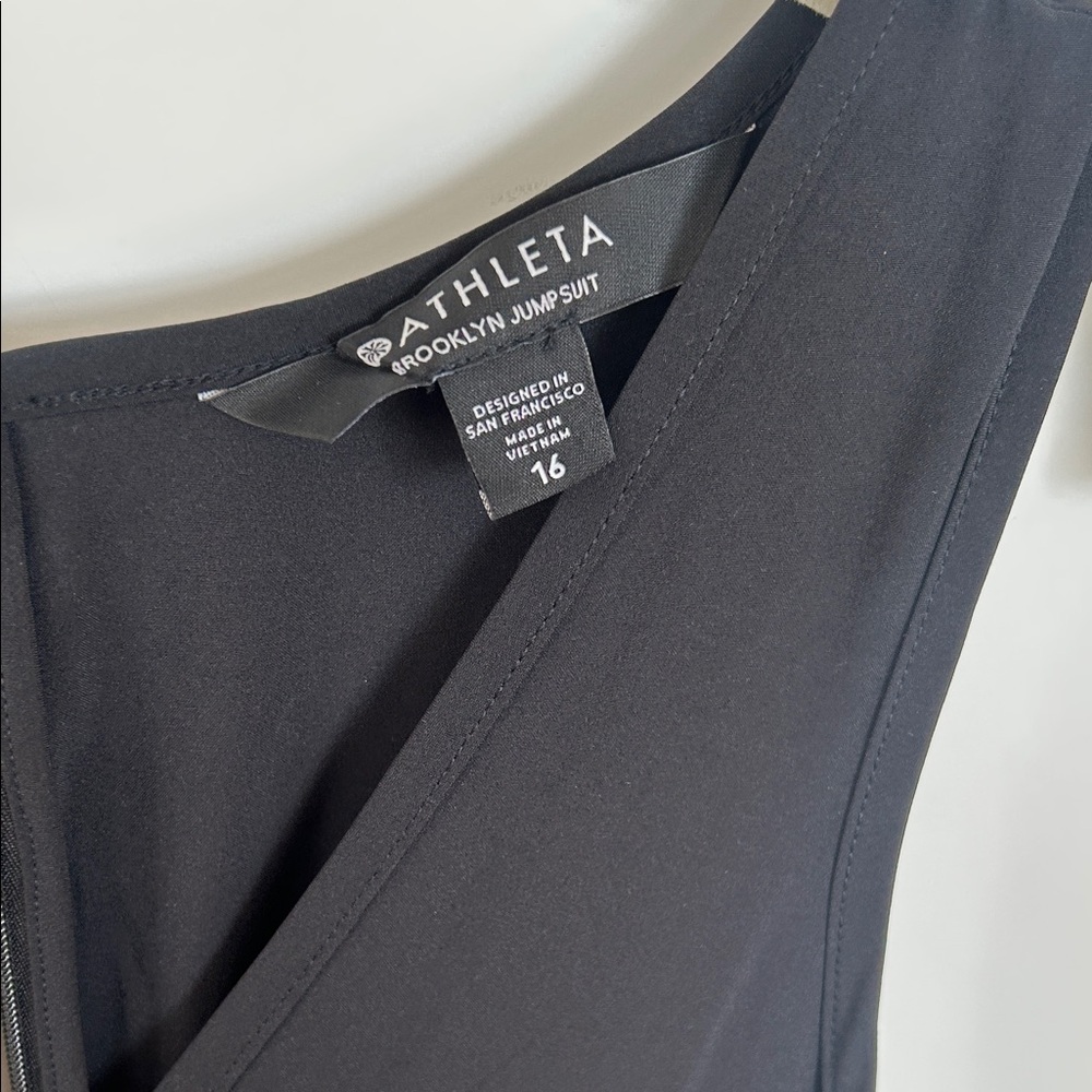 Athleta Black Sleeveless V-Neck Jumpsuit - Picture 3 of 10